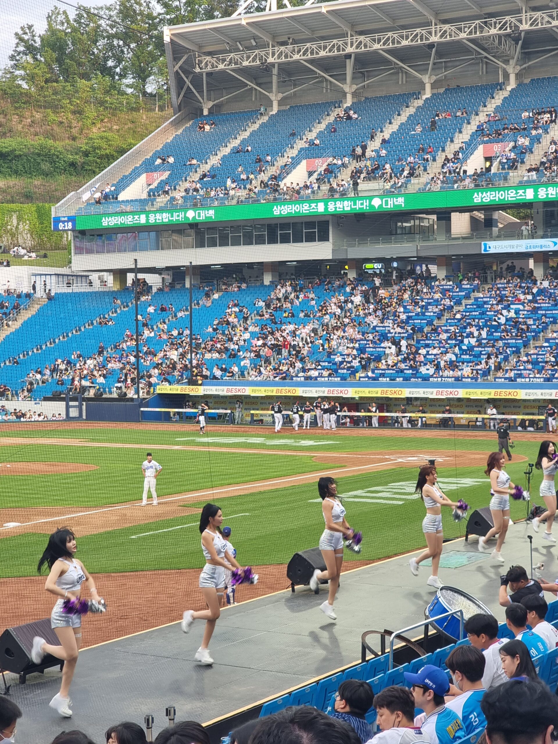 20230512_184114-scaled A Day in the Excitement Zone: Experience Korean Baseball