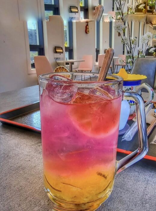 Colorful-rose-lemonade-519x703 Dalgona to Citrus Tea:  Must Try Cafe Drinks