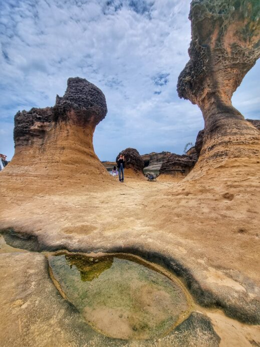 Yehliu-Geopark-puddle-519x692 Top Must-See Taiwan Sights with Klook Tours