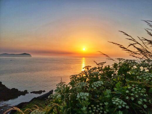 us-hiking-Seongsan-Ilchulbong-sunrise-519x389 Climbing Seongsan Ilchulbong: Sunrise Hike on Jeju Island