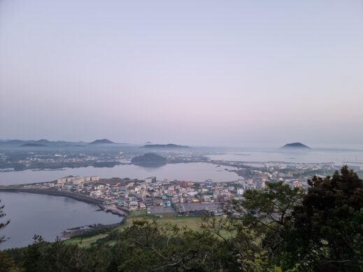 us-hiking-Seongsan-Ilchulbong_051537-Large-519x389 Climbing Seongsan Ilchulbong: Sunrise Hike on Jeju Island